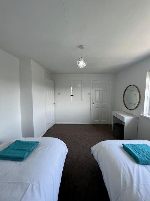 Welsh Getaway Home No 2 - 10 Mins To Bike Park Wales Merthyr Tydfil Eksteriør bilde