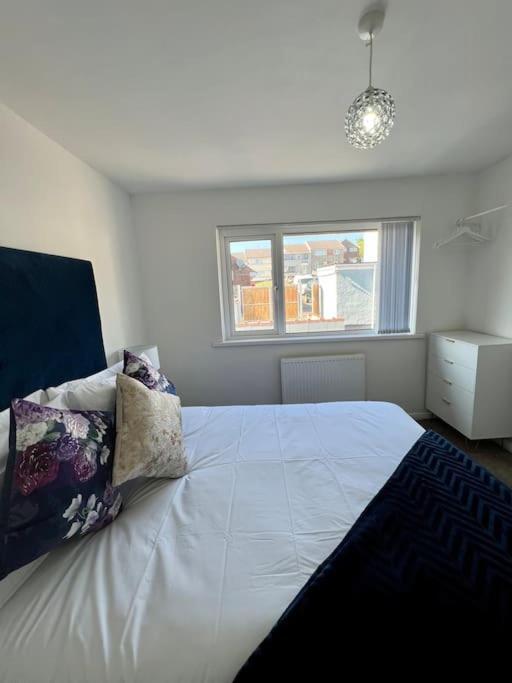 Welsh Getaway Home No 2 - 10 Mins To Bike Park Wales Merthyr Tydfil Eksteriør bilde