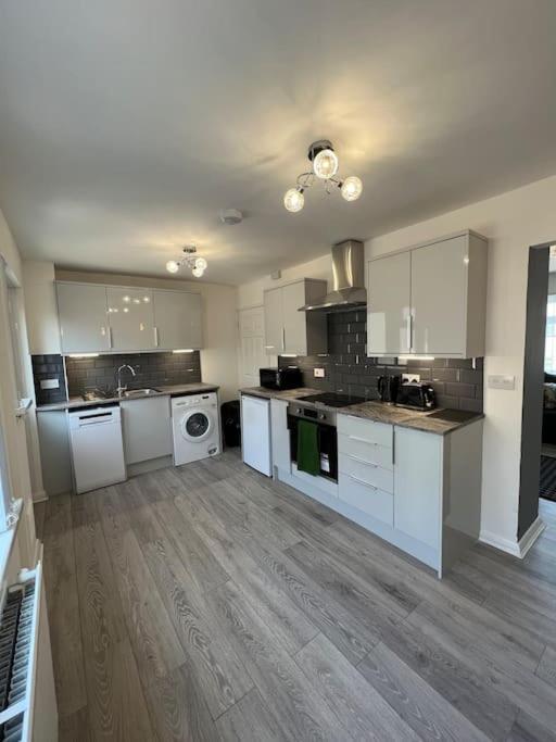 Welsh Getaway Home No 2 - 10 Mins To Bike Park Wales Merthyr Tydfil Eksteriør bilde